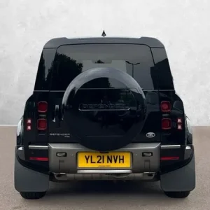 2021 Land Rover Defender 2.0 P400e X-Dynamic HSE 110 5dr Auto With Heated Seats - Image 6