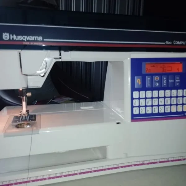 Husqvarna 400 Computer Sewing Machine