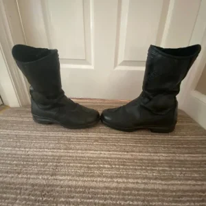 Ladies Oxtar motorcycle boots size Eu 40 - Image 2