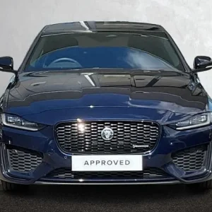 2023 Jaguar XE 2.0 D200 R-Dynamic SE Black 4dr Auto Saloon Diesel Automatic - Image 7