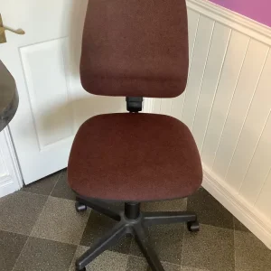 Brown Desk/Computer Chair