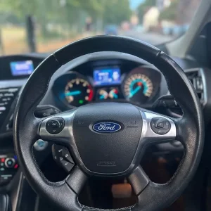 2013 Ford Kuga Black – 5 Doors – Panoramic Roof - Image 7