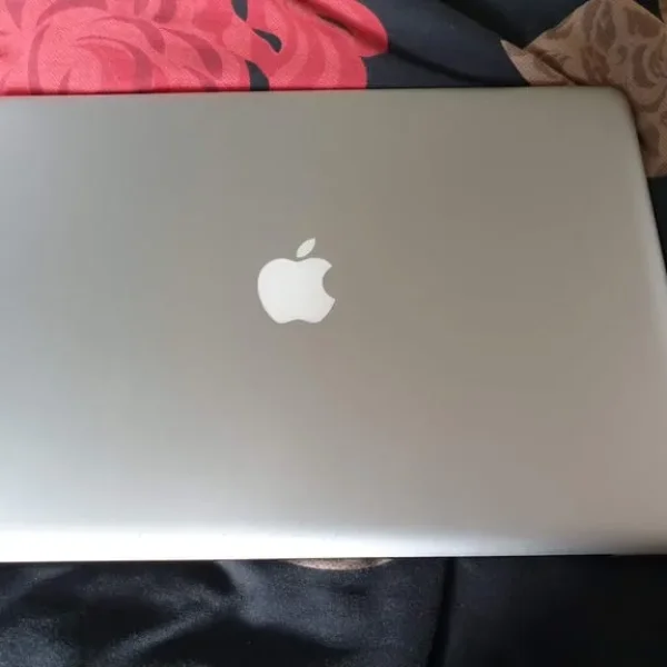 Apple MacBook Pro A1286 15.4 inch with charger and 128GB SSD