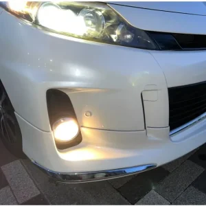 2014 Toyota Estima Hybrid MPV with Leather Seats and Heated Seats - Image 5