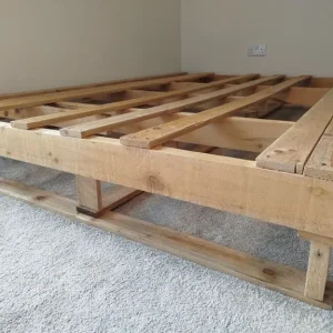 Wood pallet bed frame (double) - Image 3