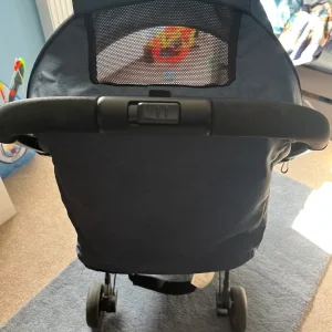 Joie navy buggy - Image 6