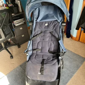 Joie navy buggy - Image 8