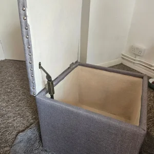 Storage puff chair - Image 4