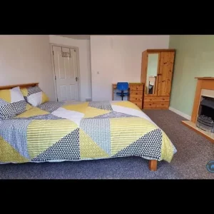 1 bedroom flat in Doughty Close, DY4 - Image 2