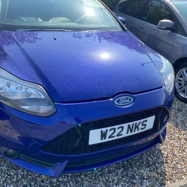 2013 Ford Focus 2.0T EcoBoost ST-2 Euro 5 5-door hatchback manual