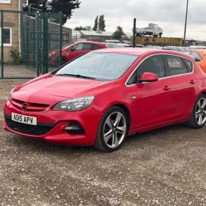 2015 Vauxhall Astra 16V Limited Edition 5-door hatchback - Image 7