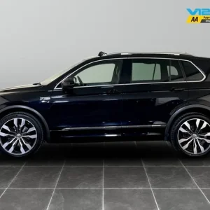 2018 Volkswagen Tiguan 2.0 TDi R-Line Estate - Image 7