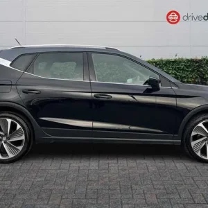 2022 SEAT Arona 1.0 TSI FR Sport SUV 5-door Petrol Manual - Image 2