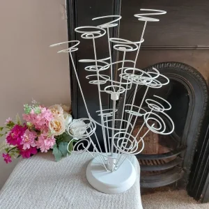 Cream Metal Spiral Tree Cupcake Holder - Image 4