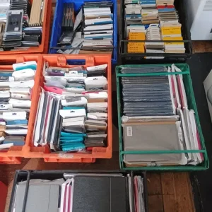 Mobile phone covers and screen protectors - Image 3