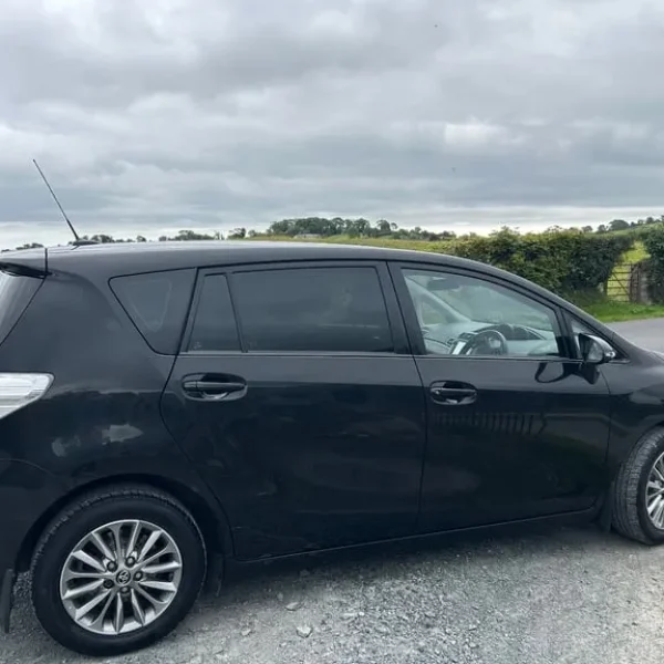 Toyota VERSO 2017 MPV manual diesel