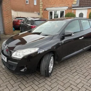 Renault Megane Hatchback 2010 Manual 1.5 dci - Image 3