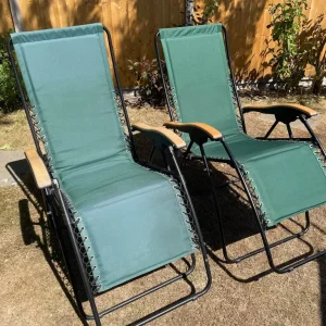 Folding green garden chairs