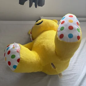 Large Pudsey teddy - Image 2