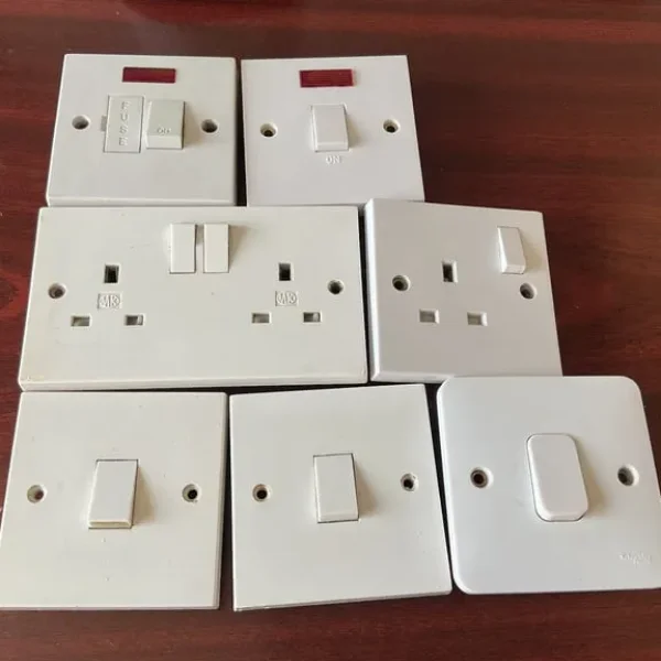 Plug sockets and switches bundle, x7