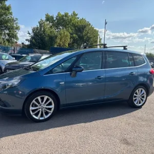 2014 Vauxhall Zafira 2.0 CDTi Elite 5-door Auto - Image 3