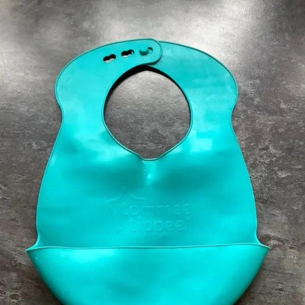 Tommee Tippee Baby’s Bib