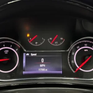 2014 Vauxhall Insignia 2.0 CDTi SRi VX Line Nav Diesel Hatchback - Image 8