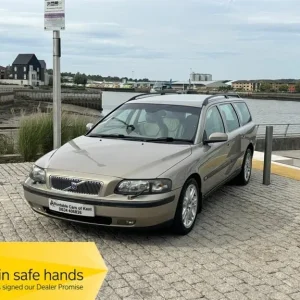 2004 Volvo V70 2.4 SE 5-door Automatic Estate