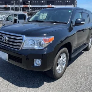 TOYOTA LAND CRUISER AX G 4.6 V8 PETROL AUTO - 2014 - 21K MILES - 1 OWNER JAPAN - Image 6