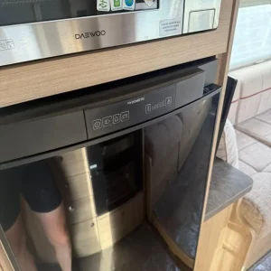 2018 Elddis Majestic 175 - Image 3