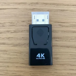 DisplayPort cables plus 2 displayPort items - Image 4