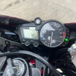 2003 Yamaha R1 Red – 13k Miles, New MOT, HPI Clear - Image 7