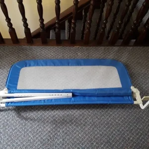 Blue portable bed guard