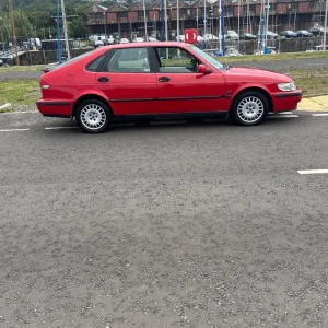 Saab 9-3 Hatchback 2000 Manual - Image 4