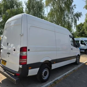 2017 Mercedes-Benz Sprinter 314 2.1 CDI L2 MWB Panel Van - Image 8