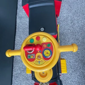 Battery-Powered Ride-On Steam Train - Image 3