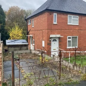 2 bed house in Madeley