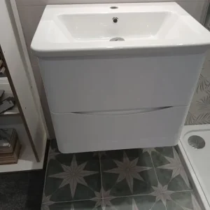 Two-drawer wall hung vanity unit