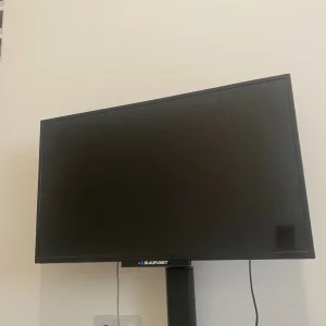 33” TV