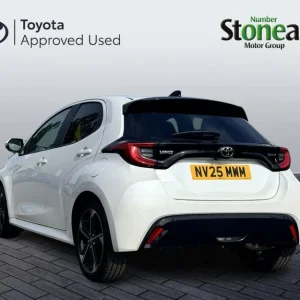 2025 Toyota Yaris 1.5L Hybrid 5-door Hatchback - Image 7