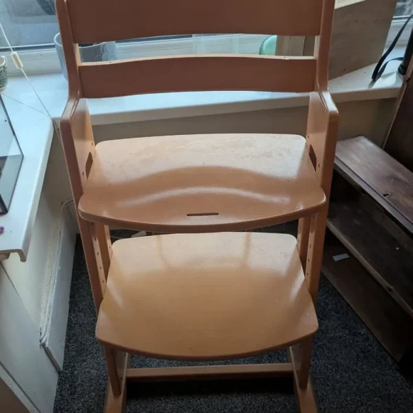 Kids Tripp Trapp style adjustable highchair