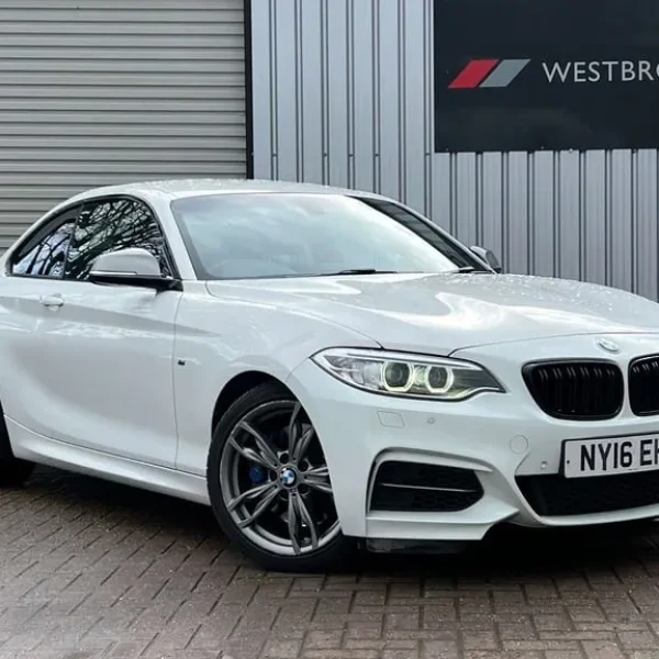 2016 BMW 2 Series 3.0 M235i Auto Euro 6 2dr Coupe