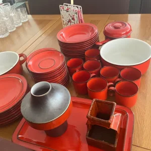 Thomas German made vintage red service