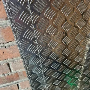 Aluminium checker plate
