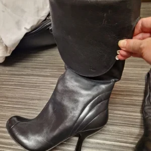 Feud new leather calf knee boots size 5 - Image 2