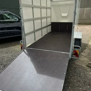 Bateson 300V Box Trailer 10' x 5' x 6' - Image 3