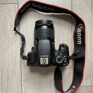 Canon EOS 650D DSLR Camera