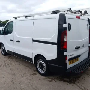 2018 Vauxhall Vivaro L1H1 2900 CDTI S/S Box Van Diesel Manual - Image 3