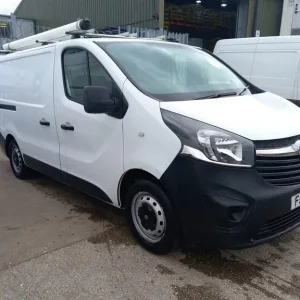 2018 Vauxhall Vivaro L1H1 2900 CDTI S/S Box Van Diesel Manual - Image 5