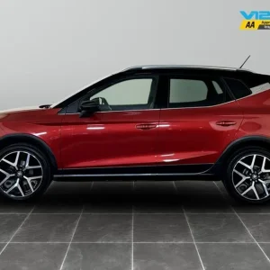 2018 SEAT Arona 1.0 TSI FR Sport 5-door Hatchback - Image 7
